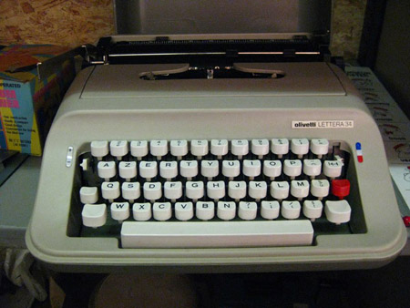 A Belgian typewriter